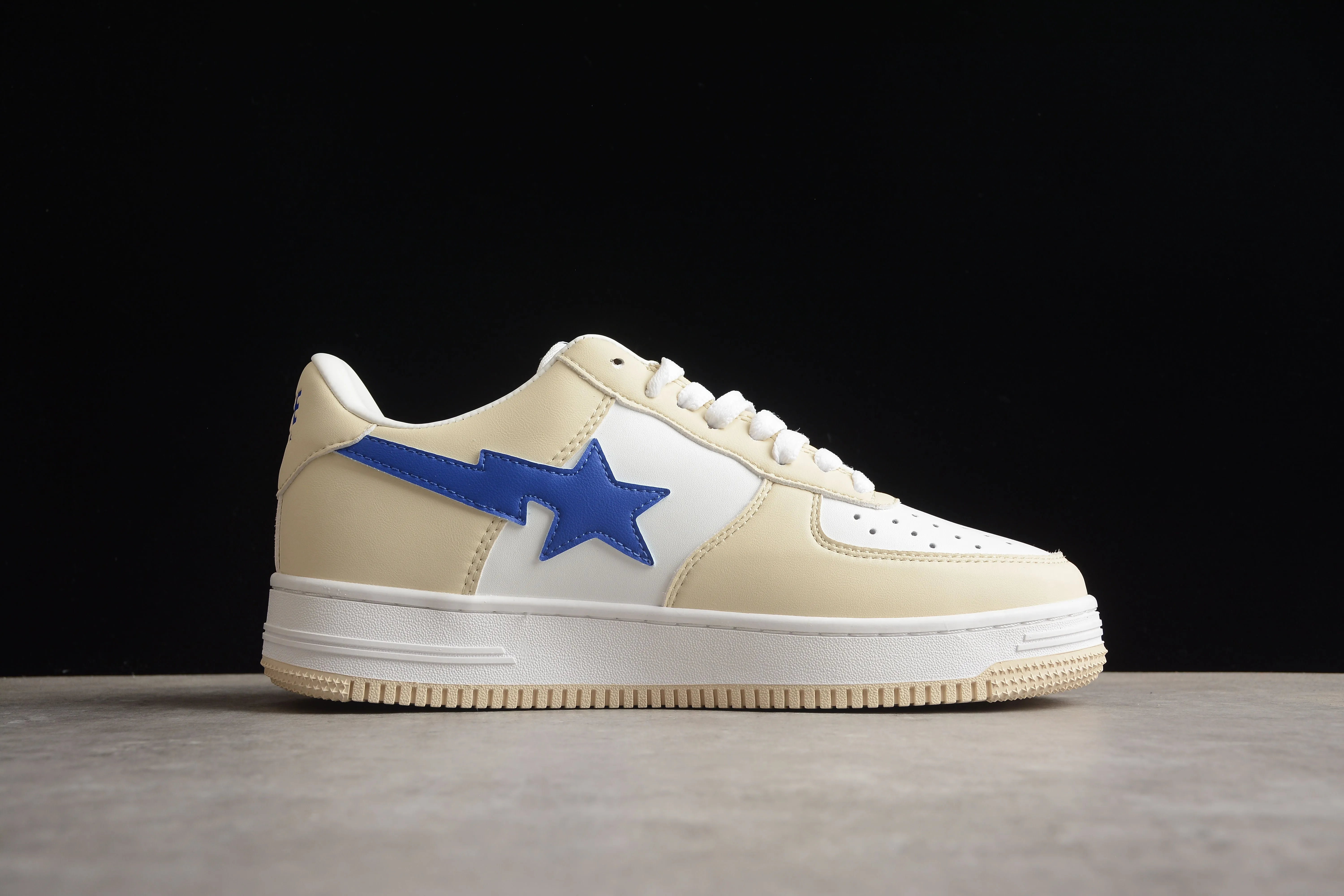 BAPE STA Low-Top Sneakers in Cream and Blue