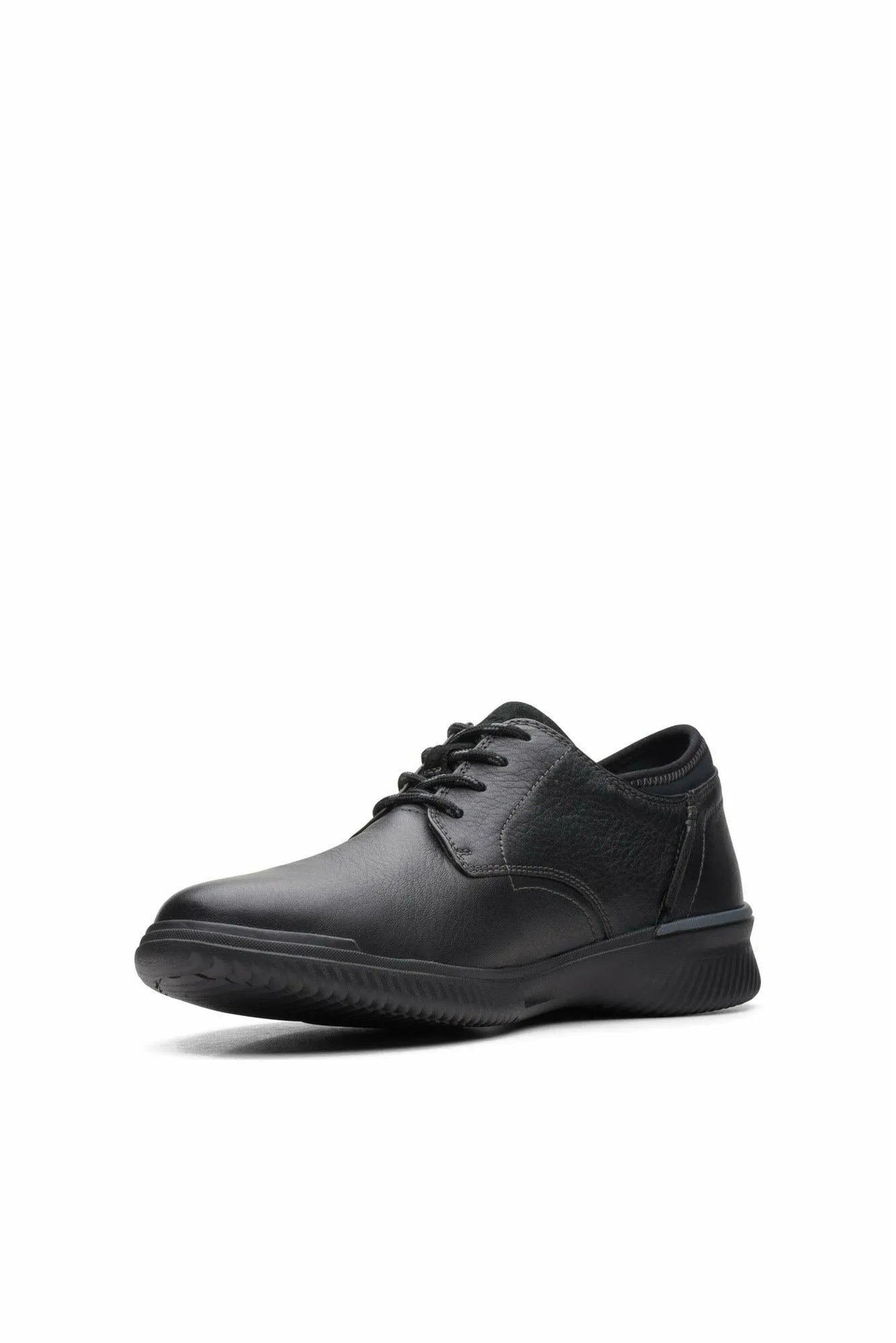 Clarks Donaway Plain in Black Leather