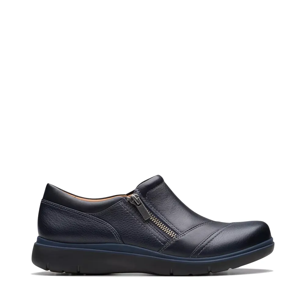 Clarks Women's Certina Pure Leather Side Zip Slip On in Navy